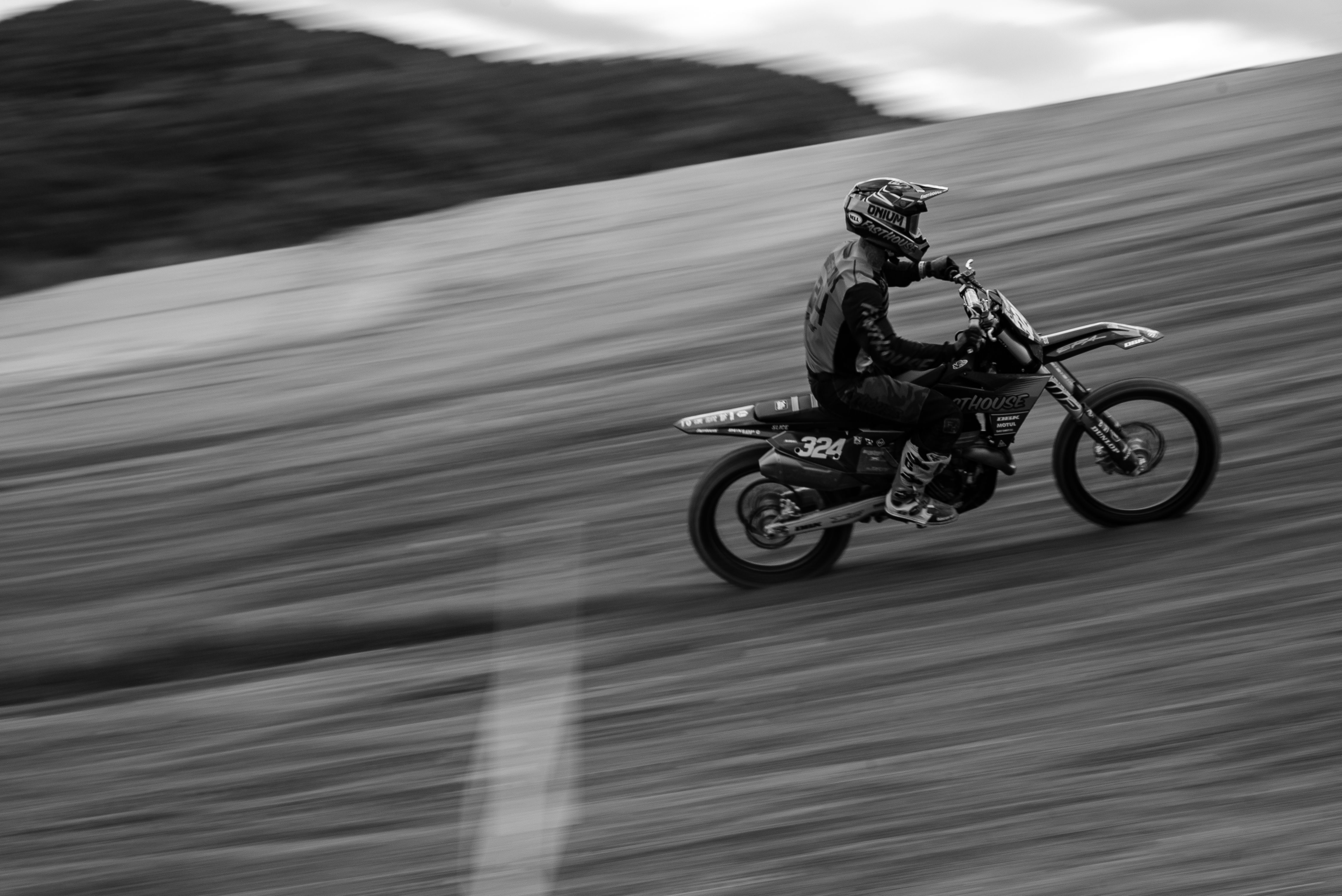 A FEAST FOR MOTO HEADS: DAY IN THE DIRT 2024 IS COMING - 805 Beer